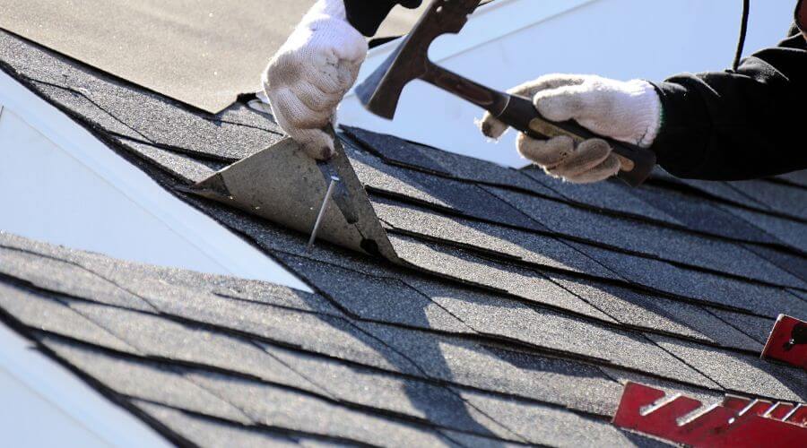 Expert Emergency Roof Repairs services in State Center, IA